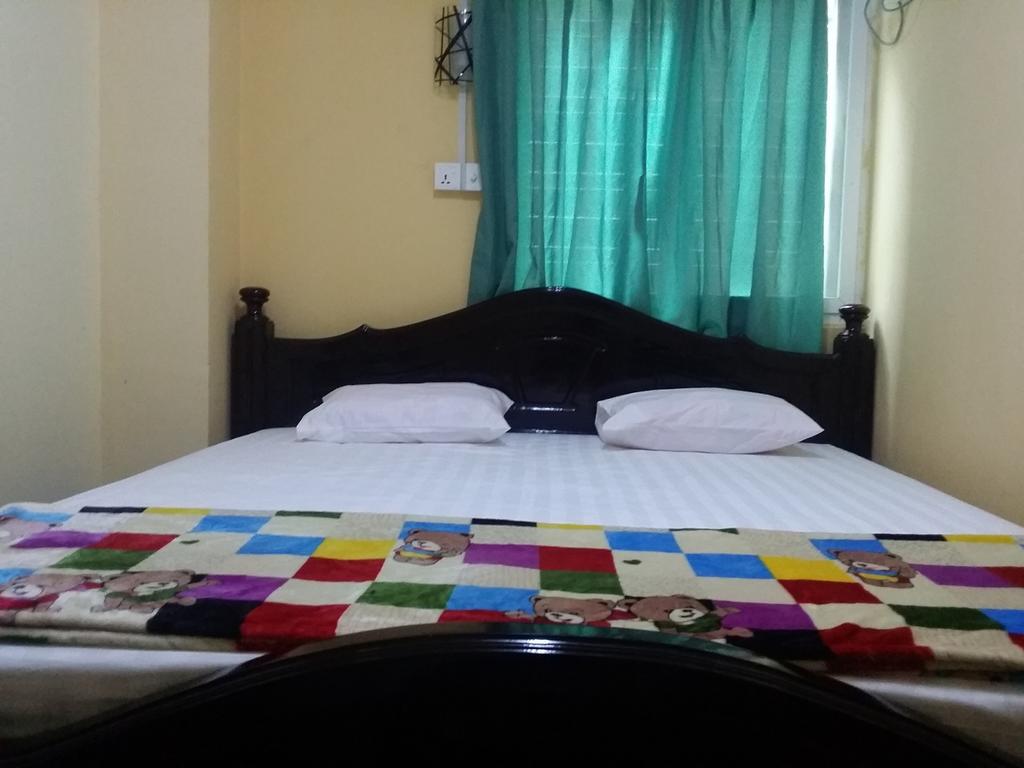 Hostel T Venus Yangon Zimmer foto